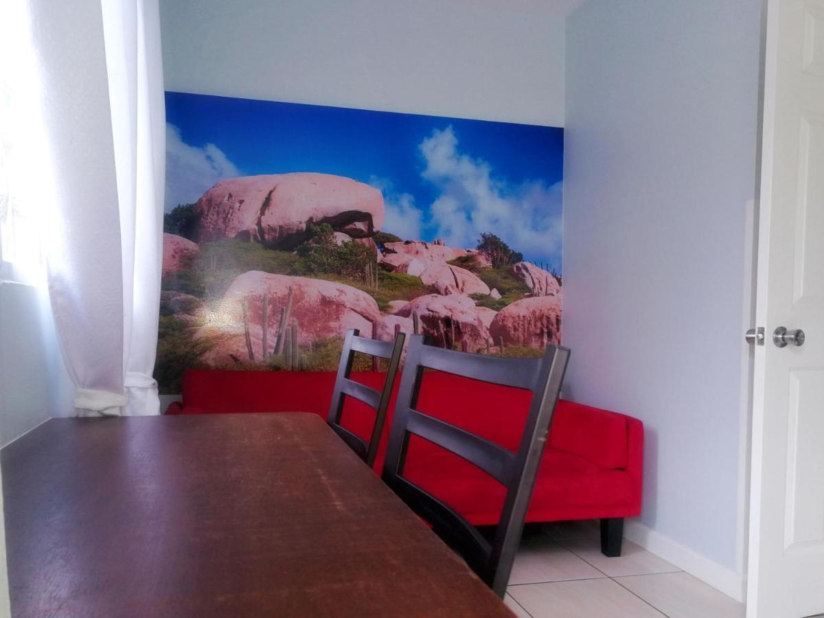 Agua Clara Eco Suites Oranjestad Buitenkant foto