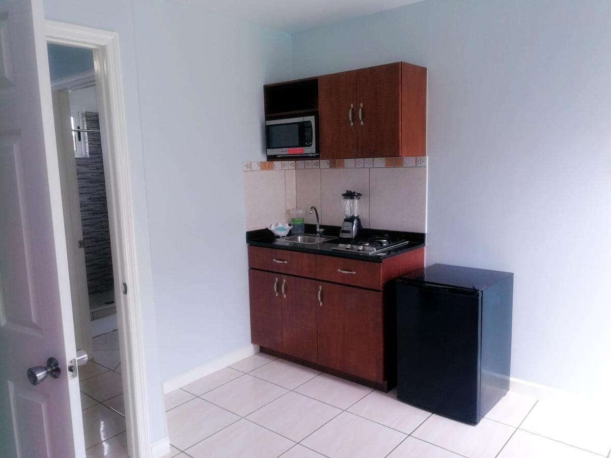 Agua Clara Eco Suites Oranjestad Buitenkant foto